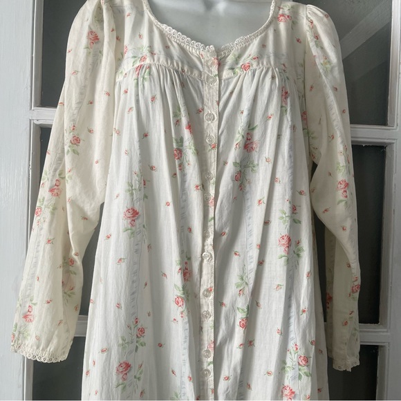 Vintage Victoria's Secret Floral Cotton Nightgown - Picture 3 of 9